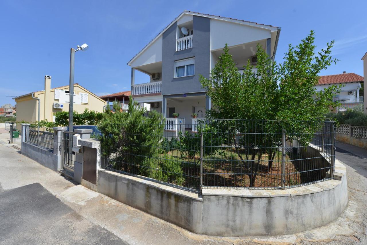 Apartmani L&R ビビニェ エクステリア 写真